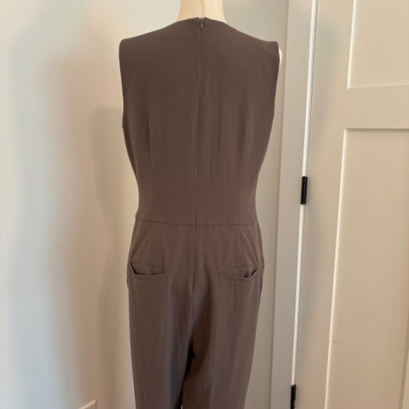 Slate & Willow Mocha Amanda Crepe Jumpsuit - Picture 6 of 6